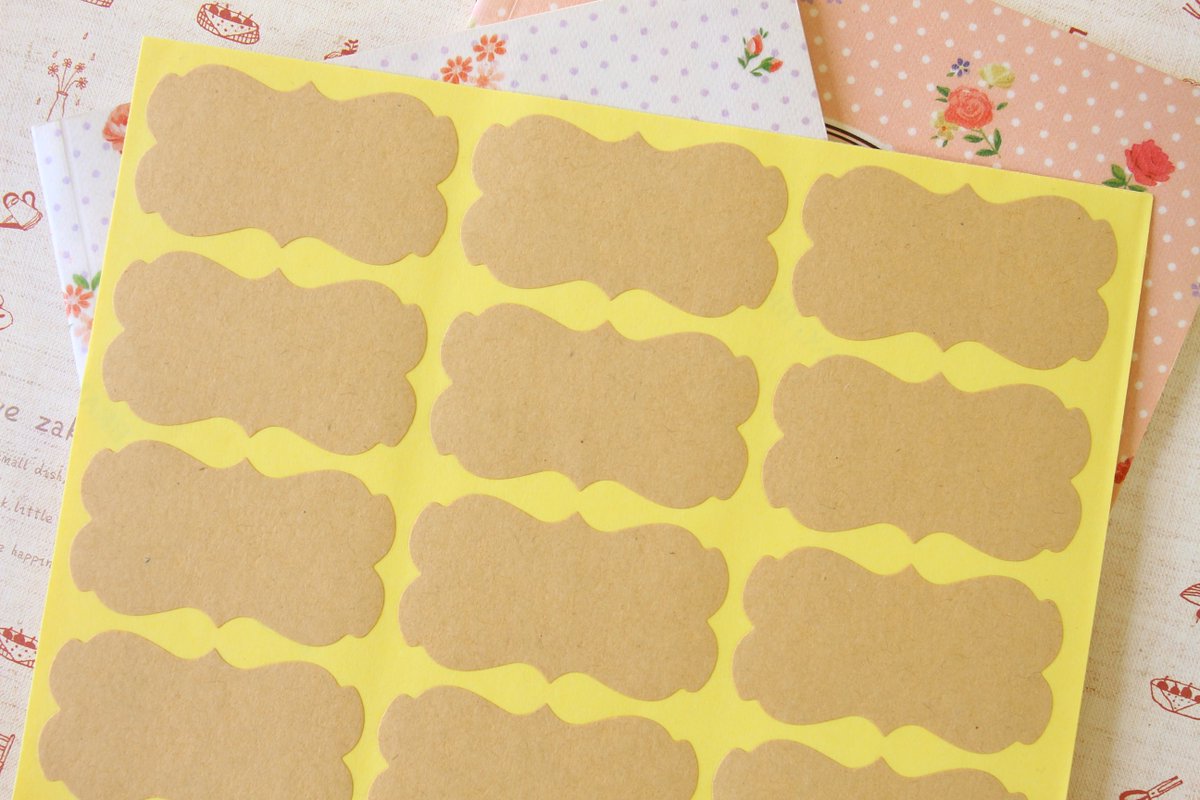 lemoncatshop's tweet image. Lovely rustic Vintage Kraft shapes blank labels - now back in stock! 
bit.ly/2VEKoGY
#craftsupplies #kraftlabels #countrystyle #paperlove #shoplabels #giftwrapping