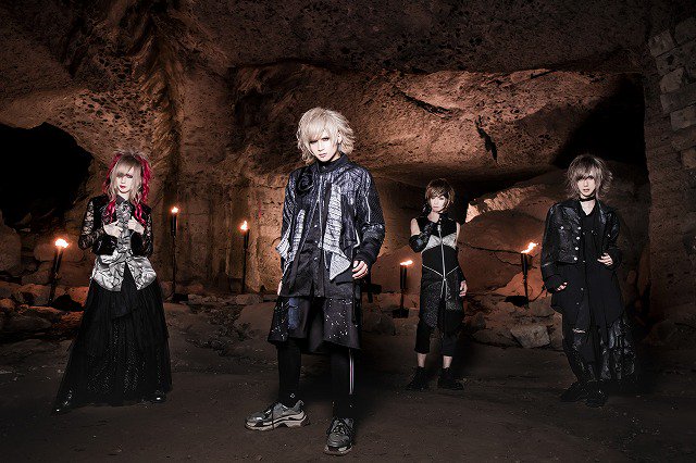 decolum_news's tweet photo. 己龍/Royz/コドモドラゴンらを擁するB.P.RECORDSが、令和となる5月1日0時より全楽曲のストリーミング配信を解禁!! https://t.co/kNPqBTQOTr #己龍 #Royz #コドモドラゴン #BPRECORDS https://t.co/kMC0nou1Rf