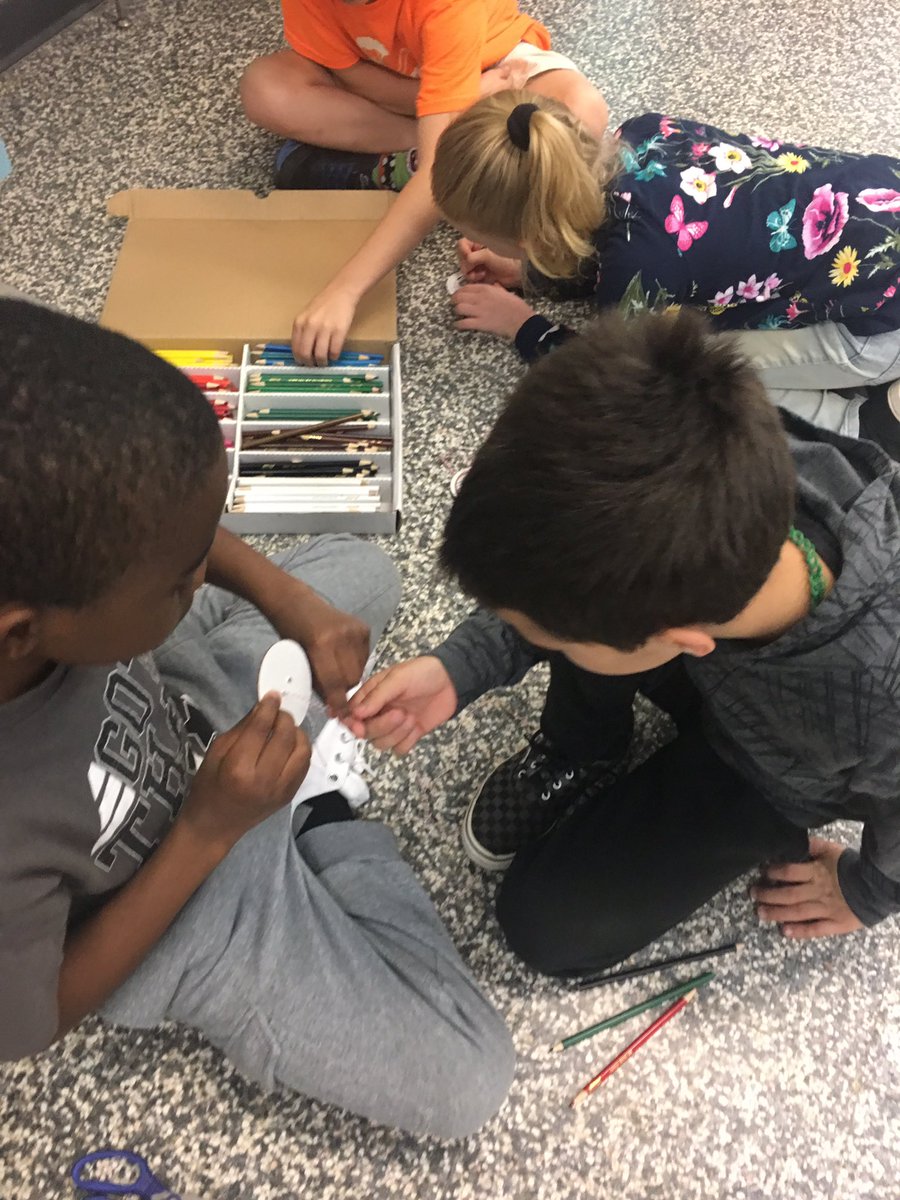 Beth Smith tweet media