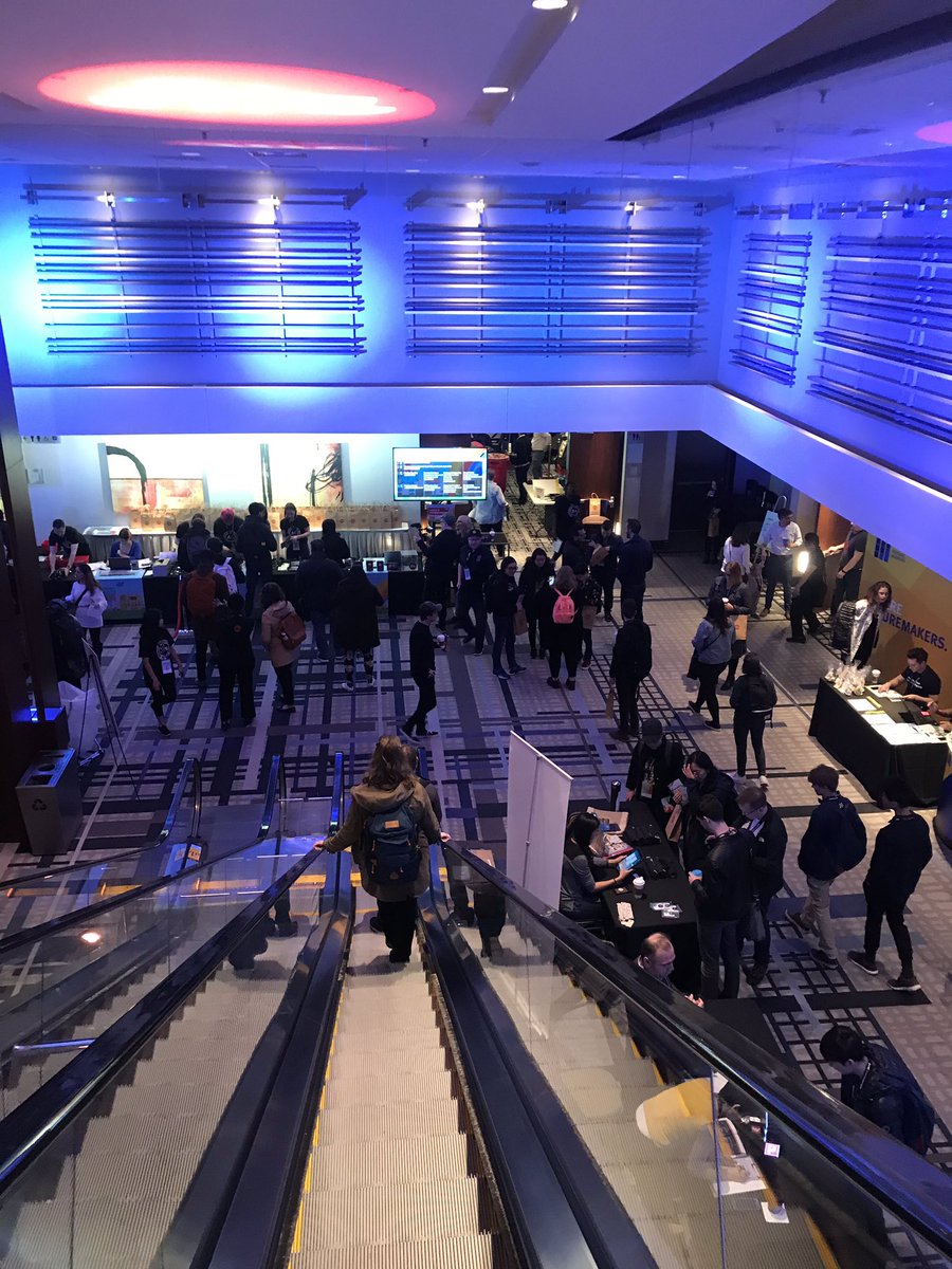 farley_creative's tweet photo. Day two of @FITC TODAY! #fitc #FITCToronto #fitc2019 #FITCToronto2019 https://t.co/xhuow3uRmV