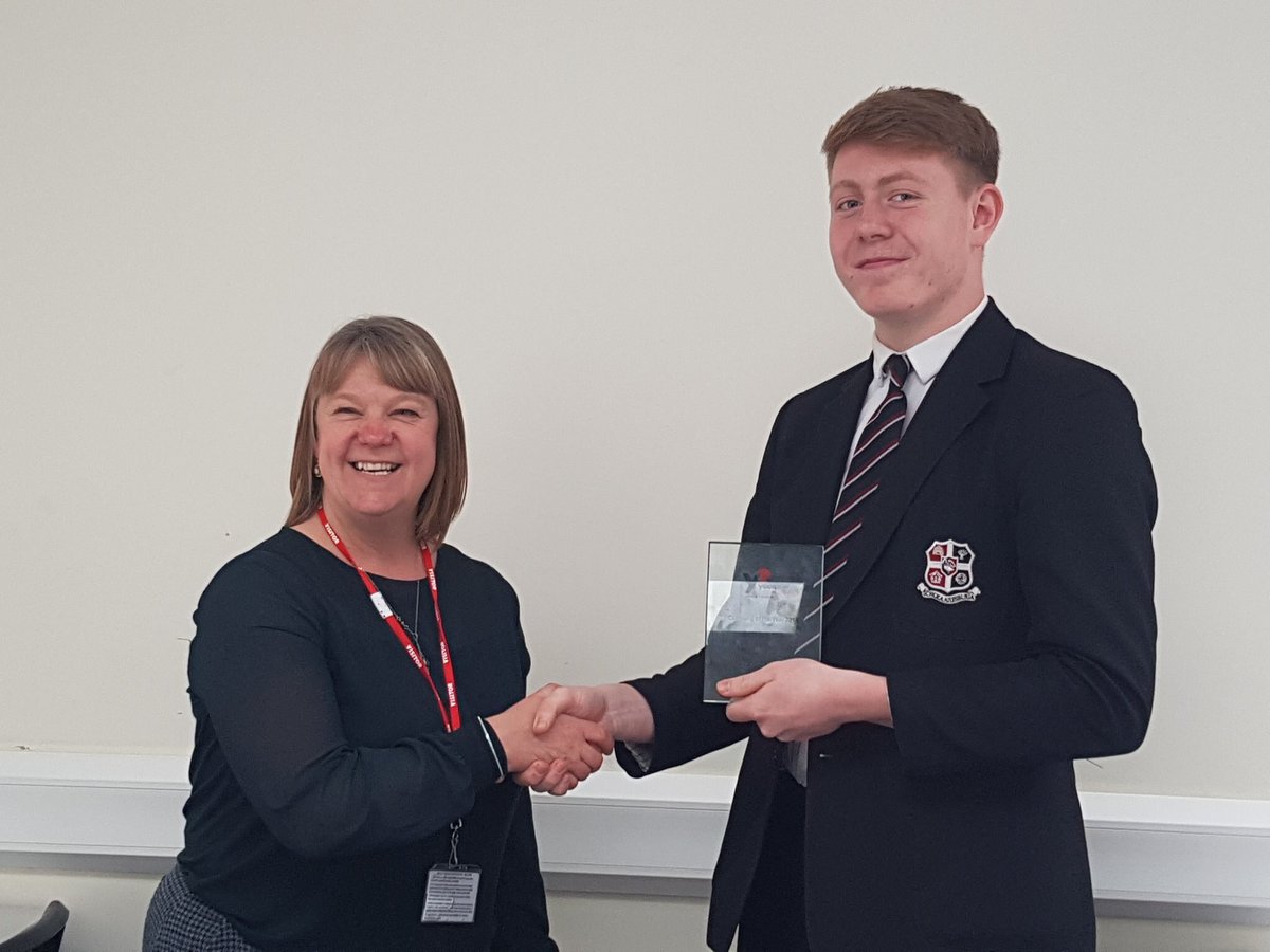 kardaroo_ye's tweet photo. Finally our awards have arrived, they will look great on our trade stand for our county finals next week, stay updated for regular updates. #TuesNews #awards #learningbydoing #proud  #winning @YEAYLESBURY  @youngenterprise @sdavies1971 @AGSheadmaster https://t.co/UiUuBZhNHg