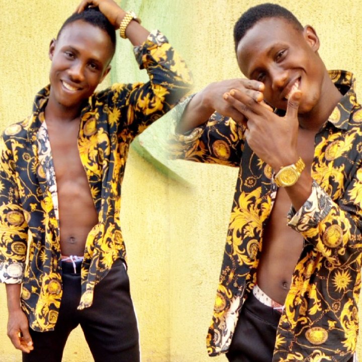 wizzy_moni's tweet photo. @PlanetRadioTV @Biancaoli18 @joshewere I planet tv🌍🌍 plz play me all I want by @russdiemon ft @iam_Davido #TRS thank you https://t.co/T3cJIZV5FH