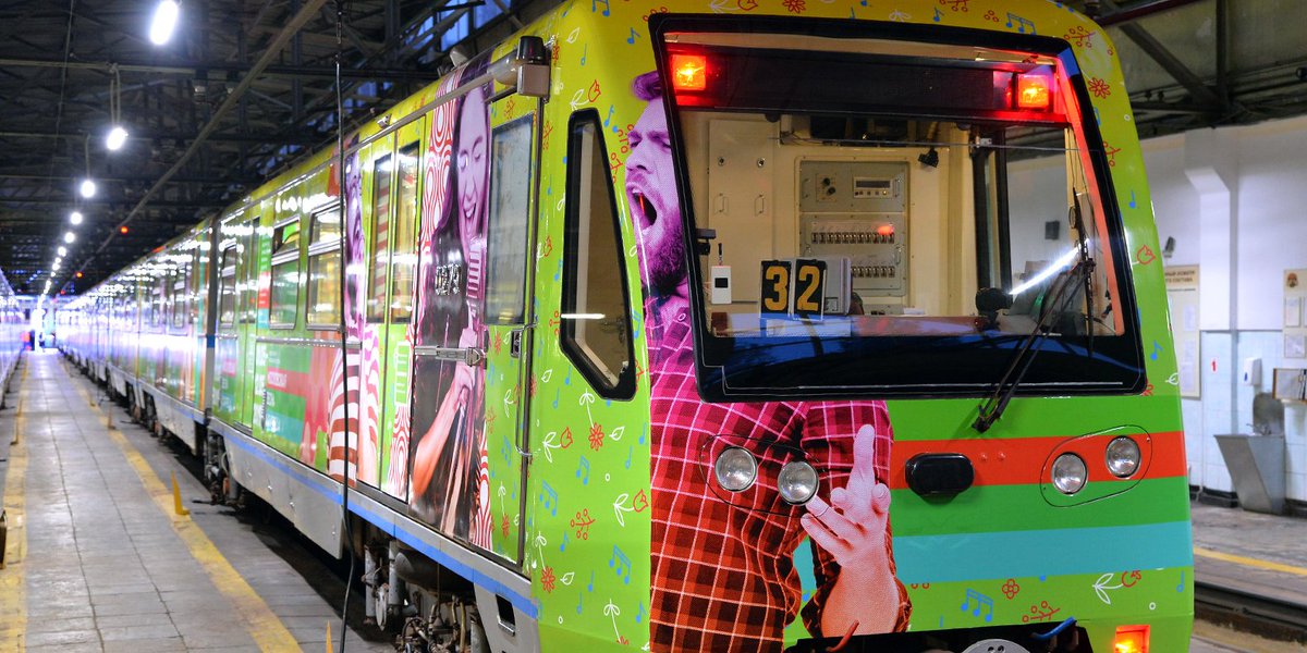 moscowgov's tweet photo. Dance, sing and have fun! Moscow Spring A Cappella contest begins on 1st May, and today you can already find the themed trains in Moscow Metro! Fun puzzles, quizzes and interesting facts are included 😉 

#Moscow #transport #MoscowSpringACappella #MosRu https://t.co/6GMwu7tEnJ