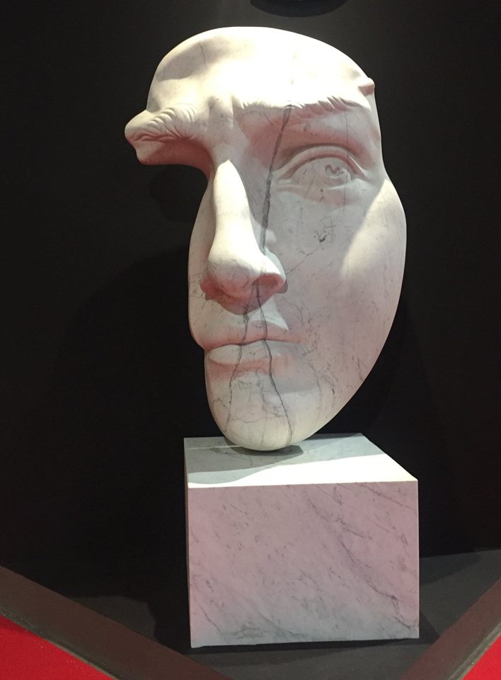 simply_sofas's tweet image. Sculpture of human face displayed at Milan Design Week 2019. #DesignSoGood #MilanDesignWeek2019 #MilanDesignWeek #SaloneDelMobile2019 #iSaloni #Milano #SoFaSoGood #mdw #mdw2019 #sculpture #art