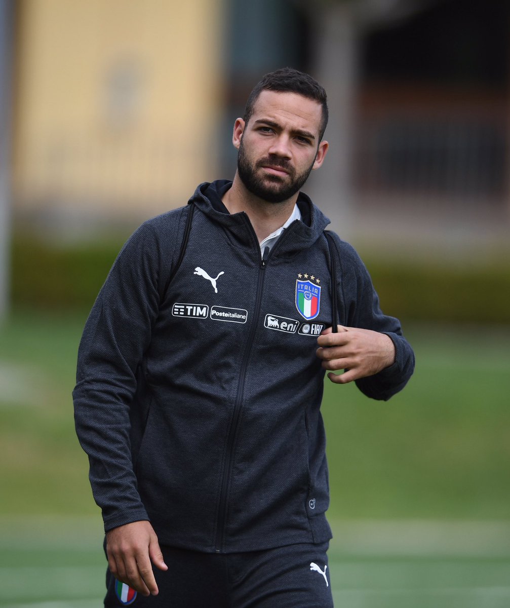 Davide Biraschi (@davidebiraschi) on Twitter photo Un’esperienza unica e un onore immenso, come ogni volta che indosso quella maglia azzurra... 😍 🇮🇹 Ora carico e concentrato a contribuire in ogni modo possibile a portare a casa questa salvezza 👊🏻 ❤️💙 #sempreforzagrifone
📸 <a href="/claudio_villa/">Claudio Villa 📷</a> Un’esperienza unica e un onore immenso, come ogni volta che indosso quella maglia azzurra... 😍 🇮🇹 Ora carico e concentrato a contribuire in ogni modo possibile a portare a casa questa salvezza 👊🏻 ❤️💙 #sempreforzagrifone
📸 <a href="/claudio_villa/">Claudio Villa 📷</a>