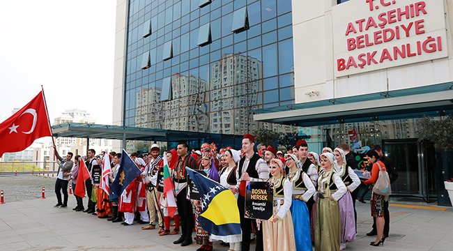 Ataşehir'de Dünya Dans Günü şovu...

bit.ly/2WeUkEj

<a href="/battalilgezdi34/">Battal İLGEZDİ</a> <a href="/atasehirbld/">Ataşehir Belediyesi</a> <a href="/CHPYerel/">CHP Yerel Yönetimler</a>