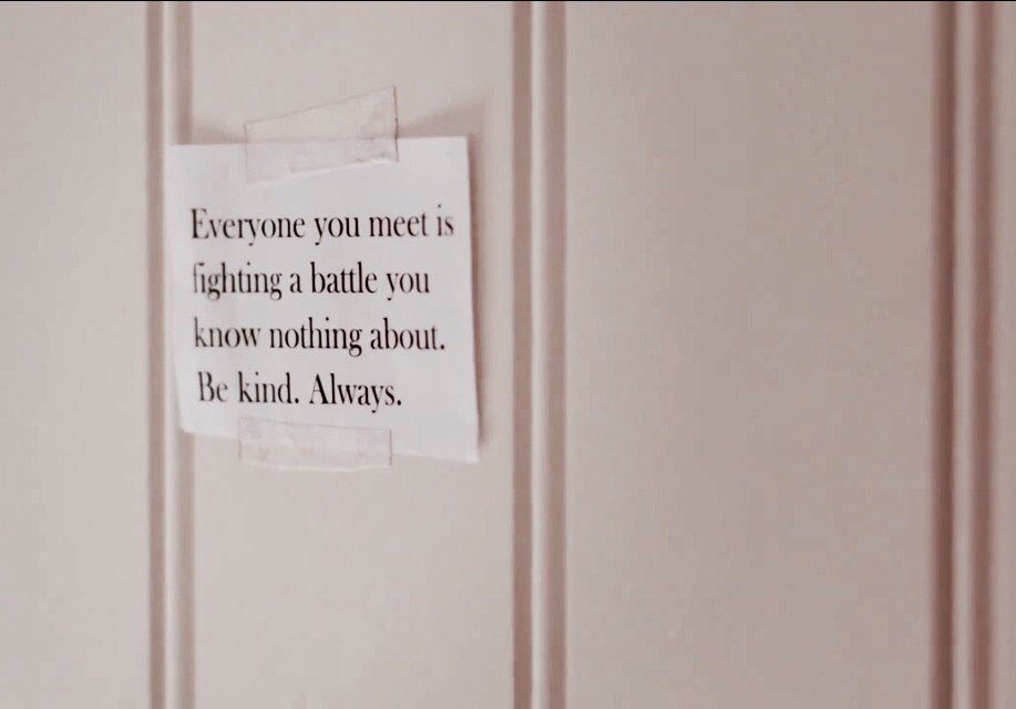 Эстетика фразы. If you meet. Цитата на стене нуры. Перевод. Нура скам.