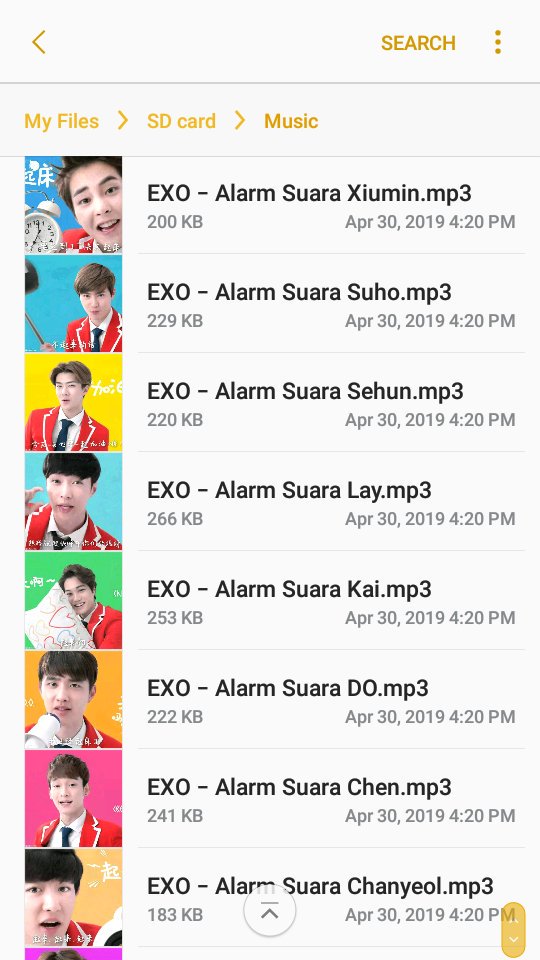 aeribase's tweet photo. /ab/ ada yg mau? Lumayan dibangunin pke suara EXO😂😂😂. Ini OT9 kok https://t.co/Pz359AxHun
