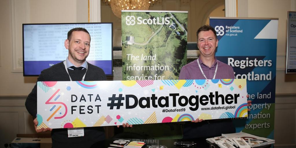 RegistersOfScot's tweet image. From speaking at cross-government fringe events, to sharing our ethos with students and @UKCivilService colleagues alike, here&apos;s what we learnt at last month&apos;s @DataFest_ 📈 #DataTogether

Read the blog | bit.ly/RoSatDataFest