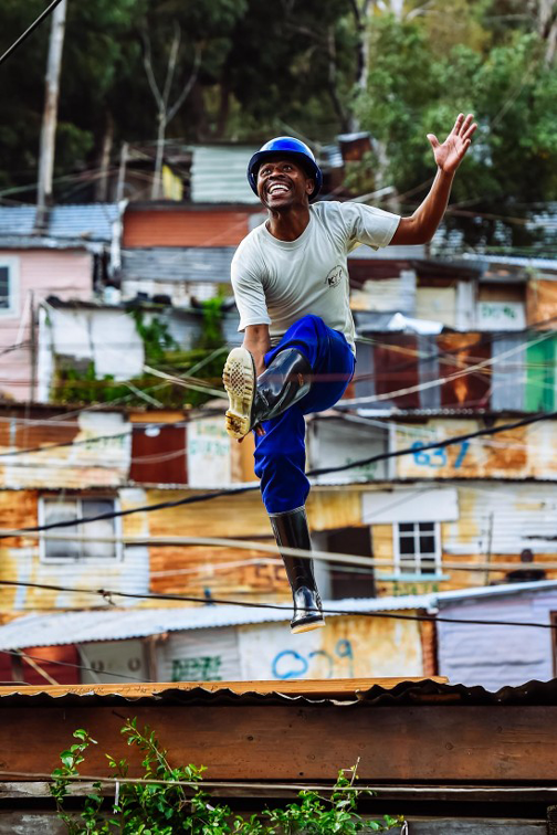 21 Icons tweet media