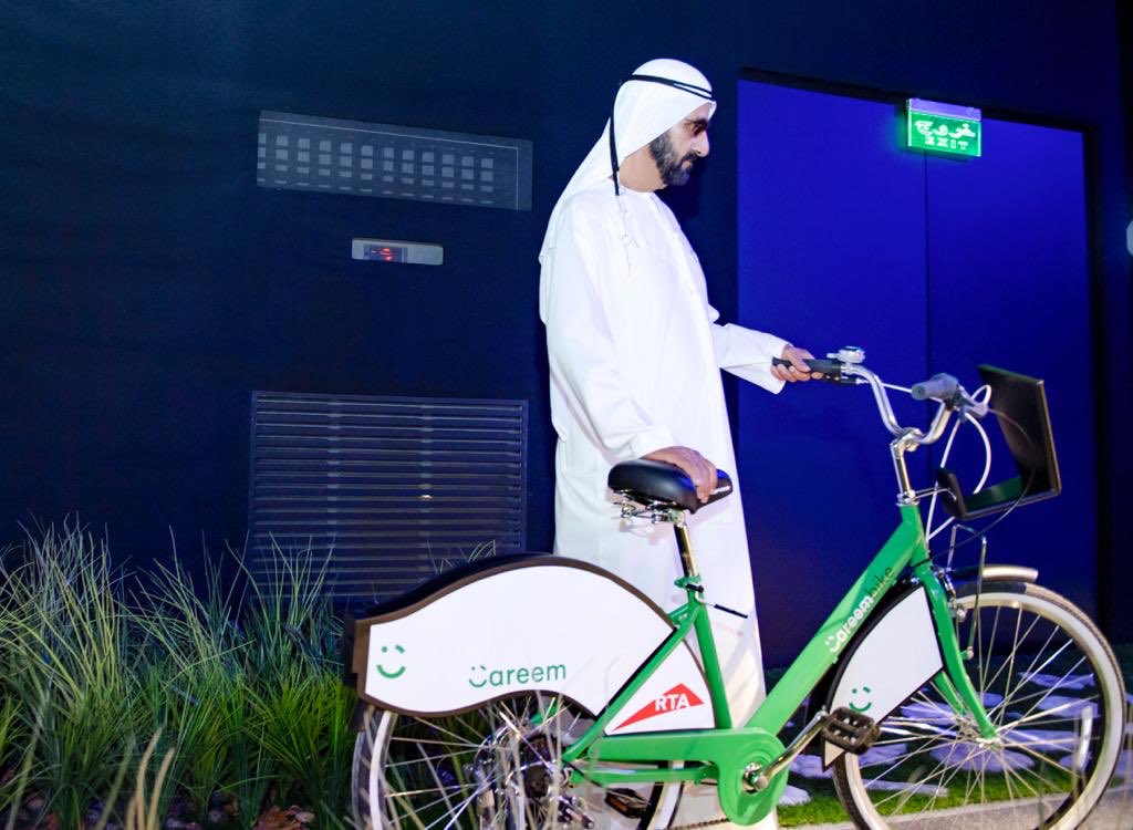 HHShkMohd's tweet photo. وأطلقنا اليوم ايضا حديقة معلقة فوق الماء .. تضم جسورا ومساحات خضراء .. ومساحات للجري وممرات لممارسة رياضة الدراجات الهوائية ... واتفقنا مع شركة كريم لإدارة ٣٥٠٠ دراجة هوائية موزعة في ٣٥٠ موقع في دبي للسكان والزوار .. نسعى لحياة صحية لسكان المدينة الأجمل https://t.co/s5VbzS0sIt