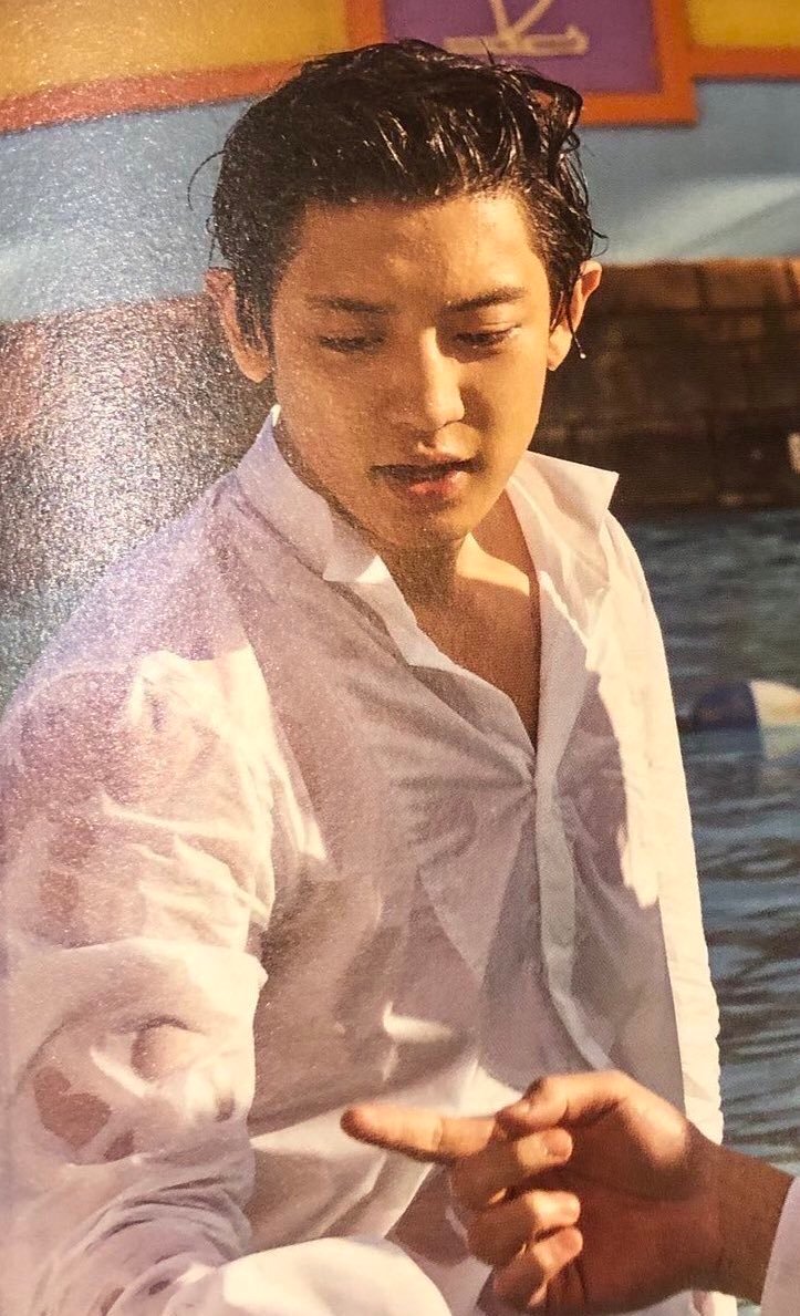 hot_pcy_pict's tweet photo. which chanyeol would you choose? left or right ;)

#BBMAsTopSocial EXO @weareoneEXO https://t.co/GYwbIpmkfv