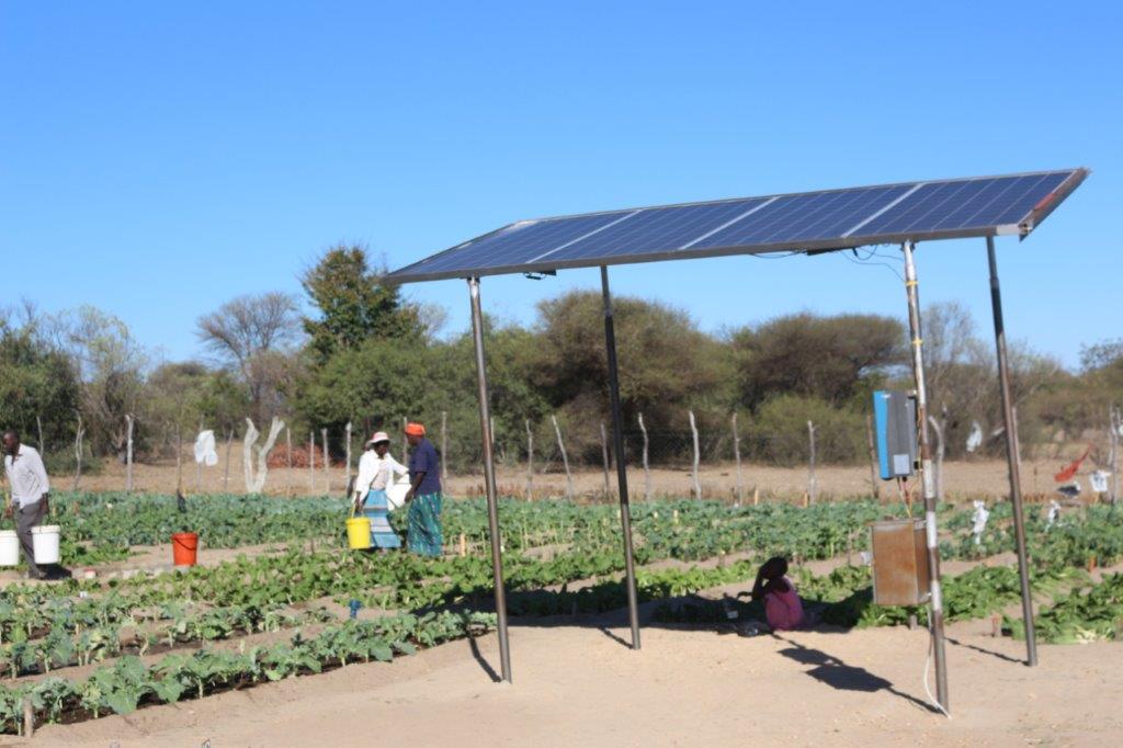 dabane_2013's tweet photo. Solar powered pump systems in community gardens have eased irrigation, reduced working hours, hence giving women the opportunity to engage in other income generating activities, thus promoting #economic emancipation. #Improvedcropyield #Boostingfoodsecurity https://t.co/p7NOtAblDa