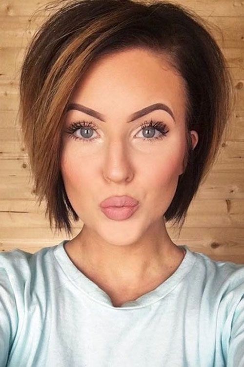 GuidesBeauty's tweet photo. Most Popular Short Hairstyles For Women With Thick Hair
It is true that cutting long hair to short is not as easy as we think. You can maintain your style by keeping your hair short than before by choosing the perfect short hairstyle. https://t.co/JZp2PJRqTz
#shorthaircut https://t.co/uROUZdZGCO