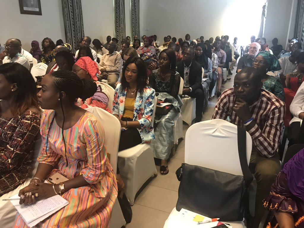 Oury Kamissoko 🇲🇱 (@oury_kamissoko) on Twitter photo Forte délégation de la société civile y compris les #Jeunes pour discuter et échanger avec la caravane des bailleurs de fonds du <a href="/POuagaPF/">Partenariat de Ouaga</a>
Nous y sommes <a href="/RJASRPFMALI/">Reseau des jeunes Ambassadeurs SR/PF MALI</a> Forte délégation de la société civile y compris les #Jeunes pour discuter et échanger avec la caravane des bailleurs de fonds du <a href="/POuagaPF/">Partenariat de Ouaga</a>
Nous y sommes <a href="/RJASRPFMALI/">Reseau des jeunes Ambassadeurs SR/PF MALI</a>
