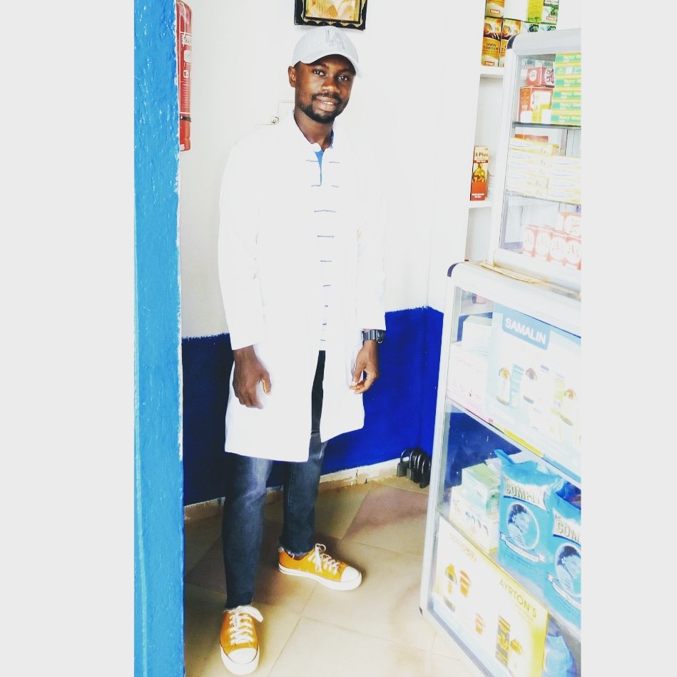 AdjeiGodfred15's tweet photo. Tomorrow is my birthday 🎊. In advance to myself wonder man. #ONYAME AY3 BI 🙏🙏 https://t.co/lE3VsSiDnZ