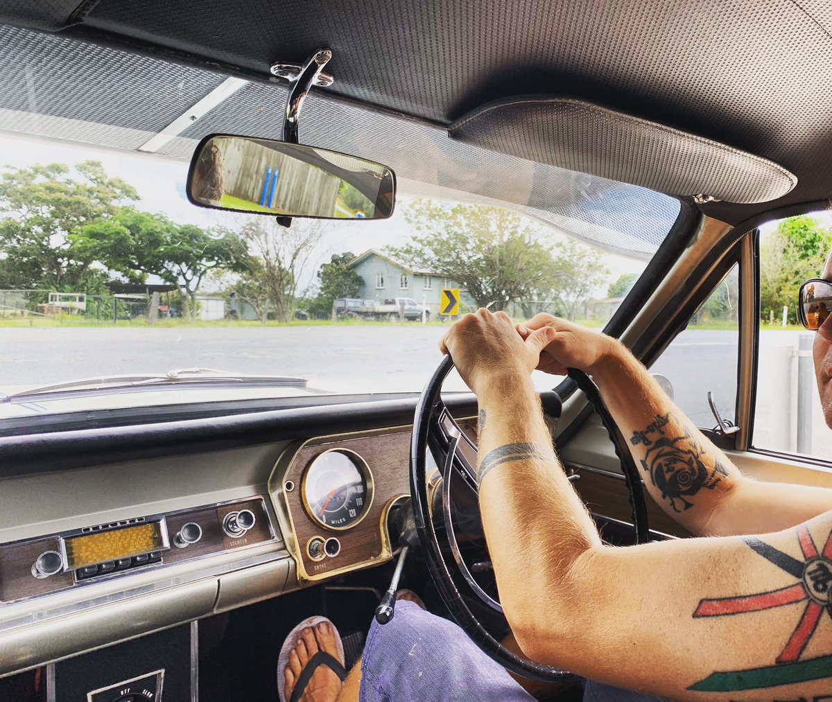 interism_music tweet media