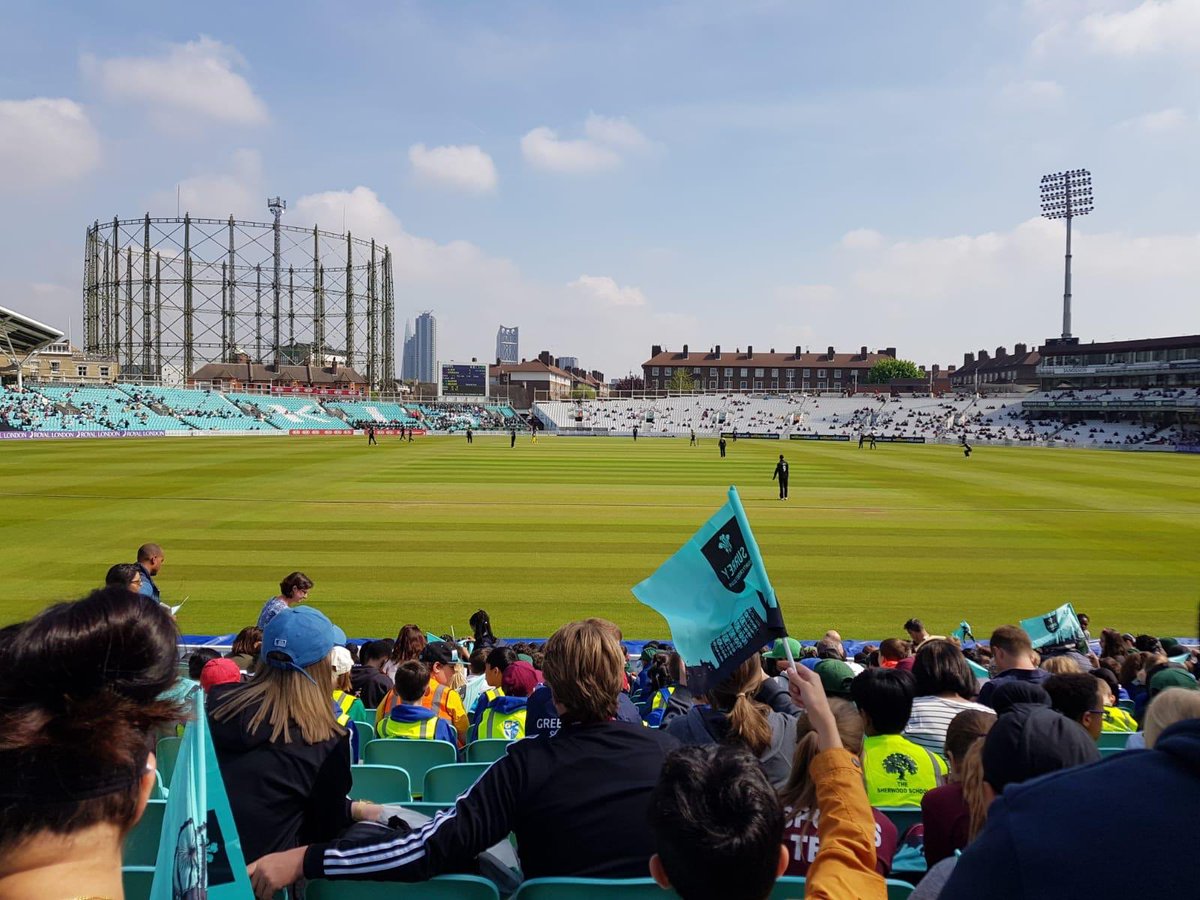 Year 5 have joined 6,000 other children for a brilliant time at today’s @surreycricket #SchoolsDay at The Oval. Thank you for the wonderful #opportunity. 🏏 🦁 👏 
@SurreyCricketFd @Chance2Shine @RoyalLondon @cricketfactory