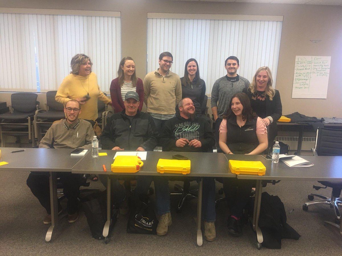 GoldmarkApts's tweet photo. Today we welcomed 12 team members to the Goldmark Family! Find out what a first day at Goldmark is like! https://t.co/ooD6RRxm9a
#LifeAtGoldmark #FirstDay https://t.co/bCClecShof