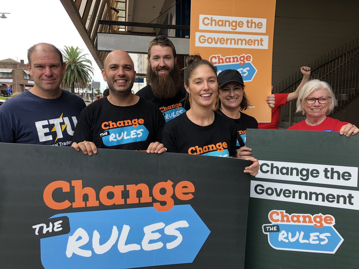 Another fantastic day at Pre-poll 🗳 this morning in Gosford as our local volunteers handed out how to vote cards to over 900 voters that cast their early vote today. #ChangeTheRules #ChangeTheGovernment