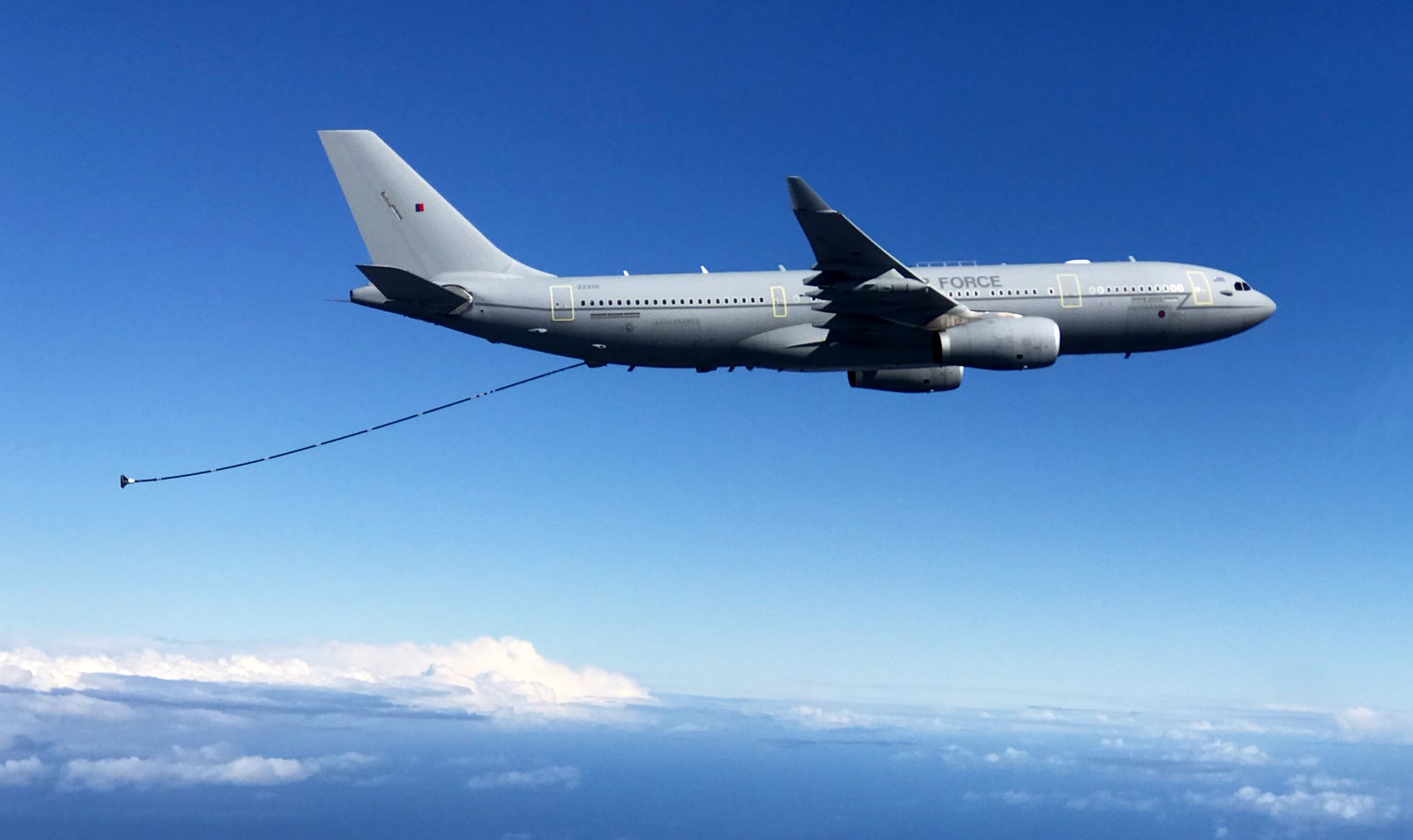 D5ZdsYJX4AAqYCa.jpg:large