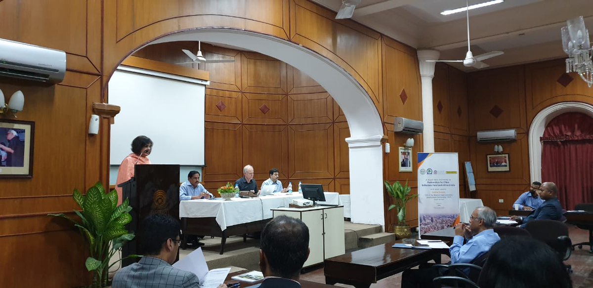 Janaagraha1's tweet photo. CDMA, Govt of Telangana, Dr TK Sreedevi, IAS speaking on the need for creating multi-stakeholder partnerships for urban problem solving at a round table hosted by @Janaagraha1, @cdmatelangana #GovernmentofTelangana and #ASCI https://t.co/GDh0Gt8Lvf