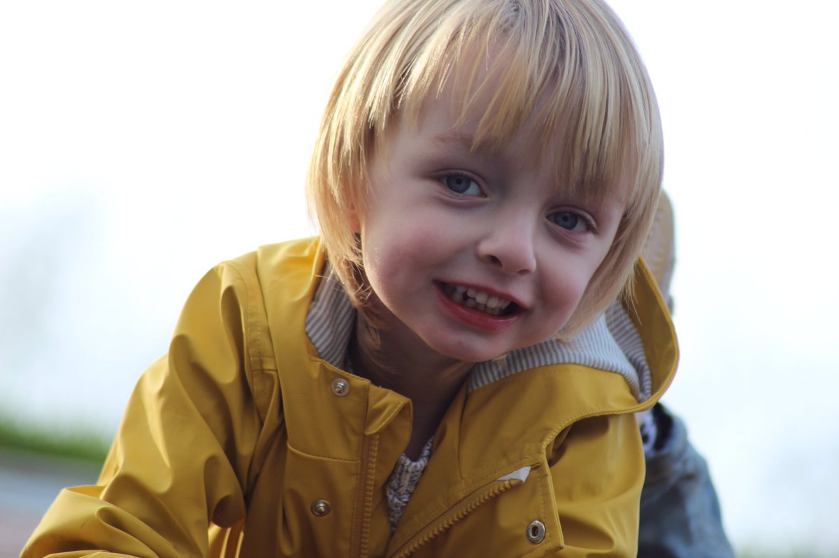 ShannonCansfie1's tweet photo. Children’s outdoor photo session! 
Lovely Thomas!
All photo shoots are free! All I ask for is a £20 donation towards my studies!! 
Once the photoshoot is over, I will transfer all photos over WeTransfer, where you can then decide which photos you absolutely love! https://t.co/Q4TWeZIGjq