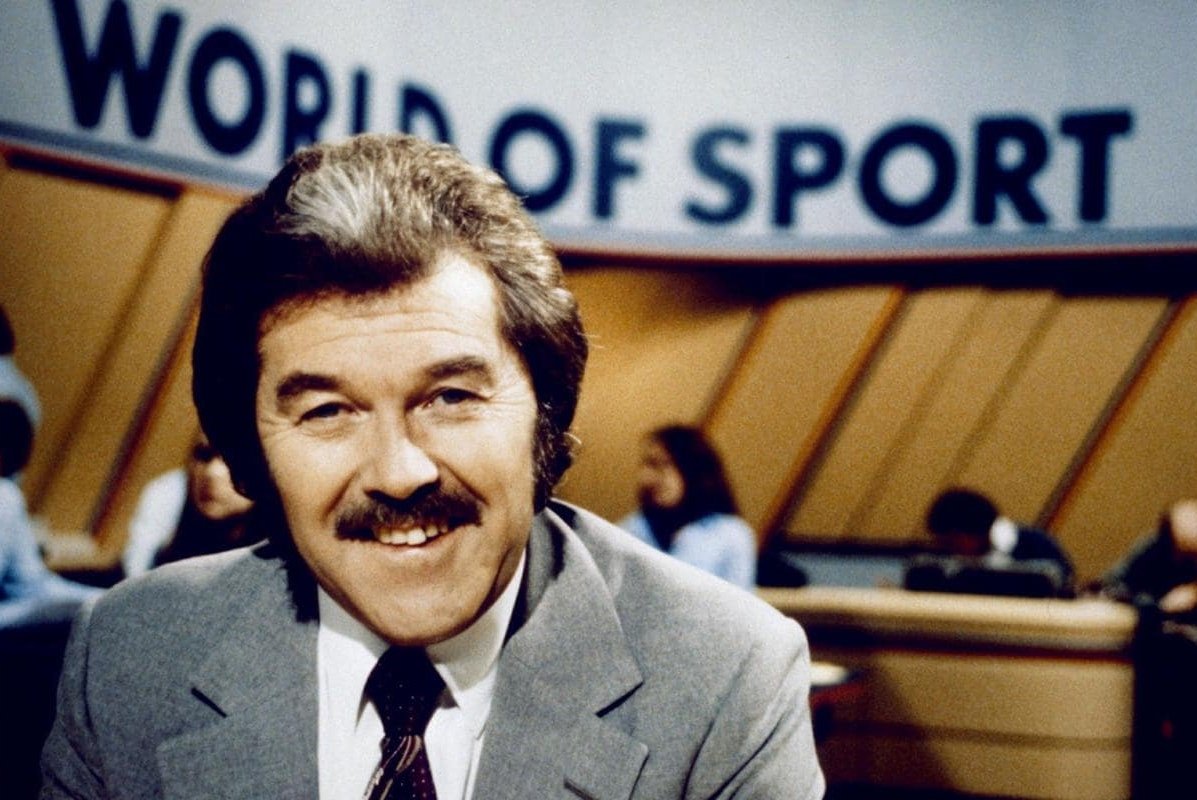 Happy 90th birthday Dickie Davies. I had to Google his date of birth because I didn\t believe it!! 