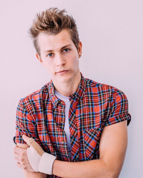 Birthday Wishes to James McVey, Leigh Francis, Jonathan Brownlee and Steven Mackintosh. Happy Birthday y\all..  