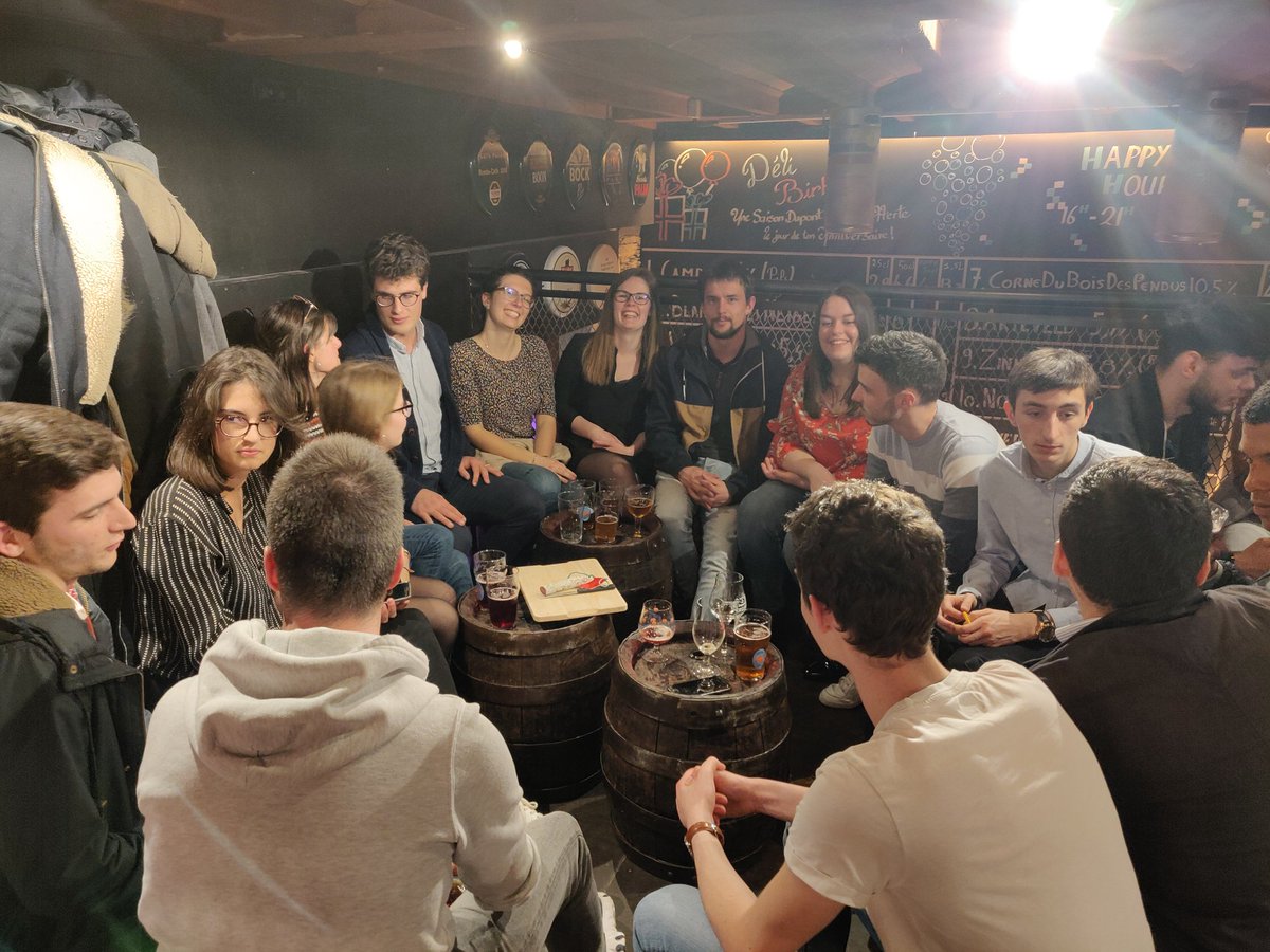 HumanumRaid's tweet image. En ce vendredi 5 avril, nous étions en compagnie de nos camarades de l'Europ'Raid afin de partager un moment de partage, d'échange, de discussion et de rigolade!