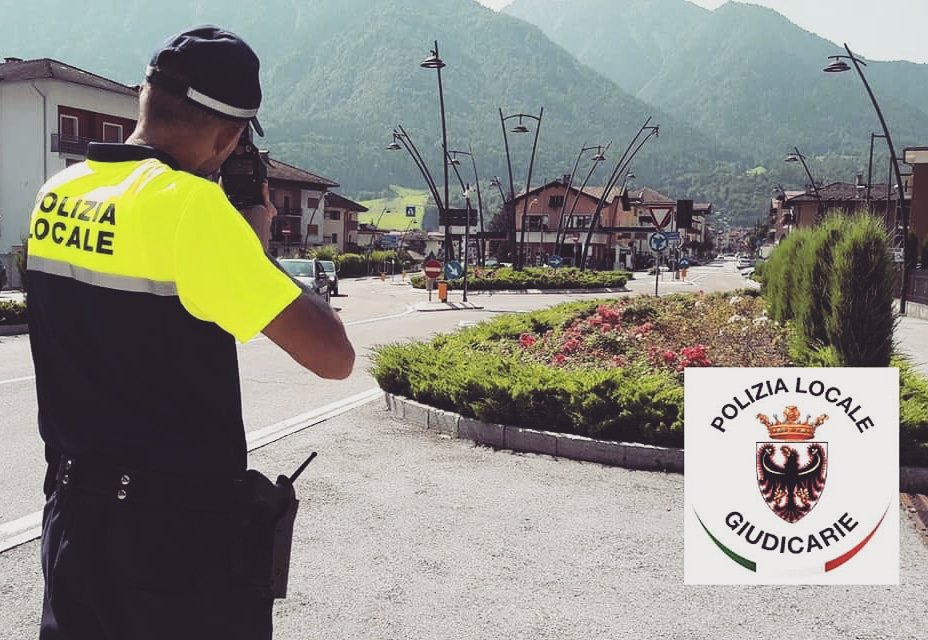 PLGiudicarie's tweet photo. Controllo velocità domani mercoledì 1 maggio #SS239 #ValRendena tratto di competenza da #Tione a #Bocenago https://t.co/ggpmr5fj8C