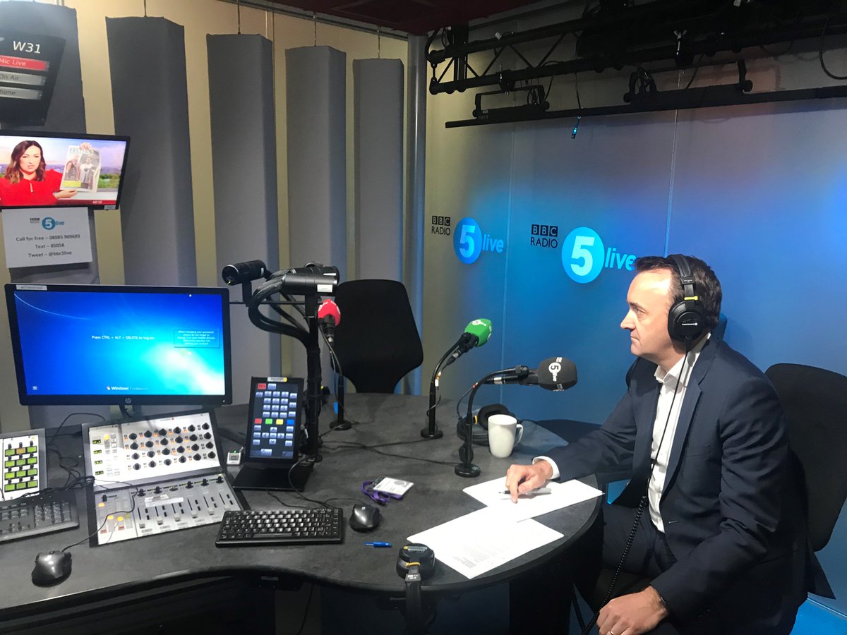 Michael Topham tweet media