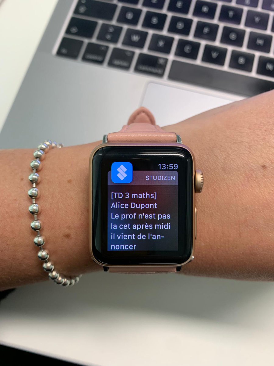 Restez toujours connectés...😜⌚️
<a href="/studizen/">Studizen</a> 1ere LEP - #Learning #Engagement #Platform - française pour les établissements du supérieur
#MontreConnectée #education #edtech #startup #frenchtech #lep