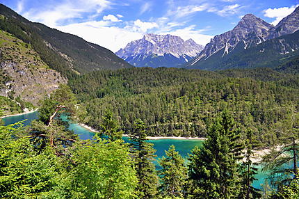 HumanumRaid's tweet image. Les 2 pays qui suivent la Suisse et l'Italie sont..... l'Autriche, et la Slovénie ! 
Un petit extrait de l'Autriche avec les 2 premières photos, puis de la Slovénie !
