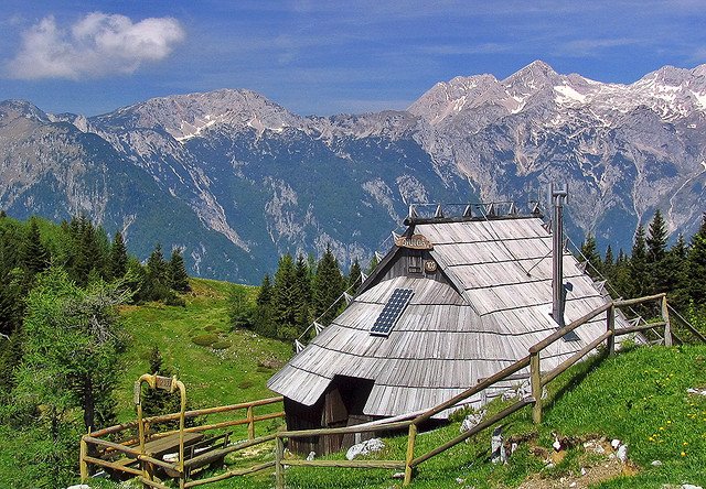 HumanumRaid's tweet image. Les 2 pays qui suivent la Suisse et l'Italie sont..... l'Autriche, et la Slovénie ! 
Un petit extrait de l'Autriche avec les 2 premières photos, puis de la Slovénie !