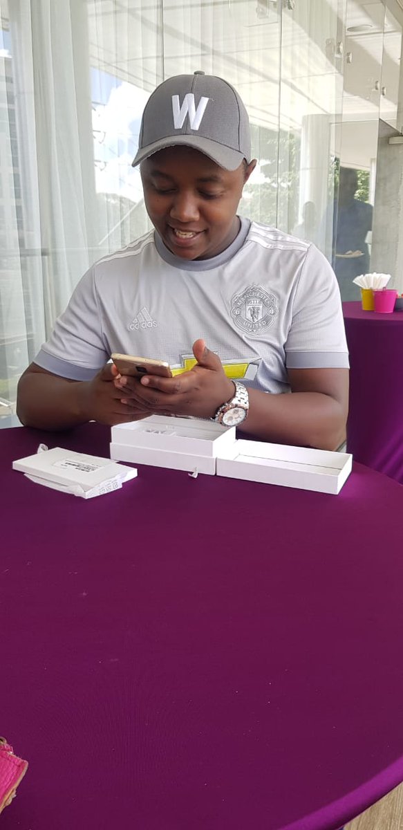 SafaricomPLC's tweet image. Samuel Mbugua bought the #AllInOneBundle worth 2k and won himself a Samsung A8+ device! 🎁🙌🏾. This week we are giving out Airtime worth 1K. Retweet and Like our posts to stand a chance to win!!