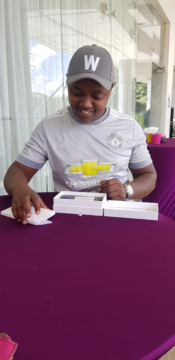SafaricomPLC's tweet image. Samuel Mbugua bought the #AllInOneBundle worth 2k and won himself a Samsung A8+ device! 🎁🙌🏾. This week we are giving out Airtime worth 1K. Retweet and Like our posts to stand a chance to win!!