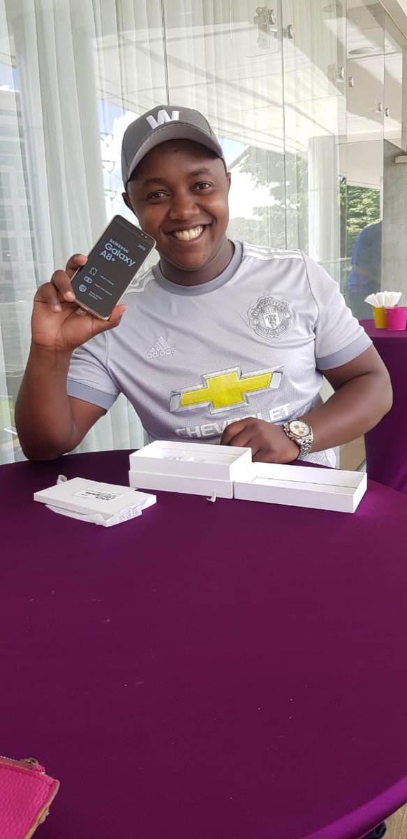 SafaricomPLC's tweet image. Samuel Mbugua bought the #AllInOneBundle worth 2k and won himself a Samsung A8+ device! 🎁🙌🏾. This week we are giving out Airtime worth 1K. Retweet and Like our posts to stand a chance to win!!