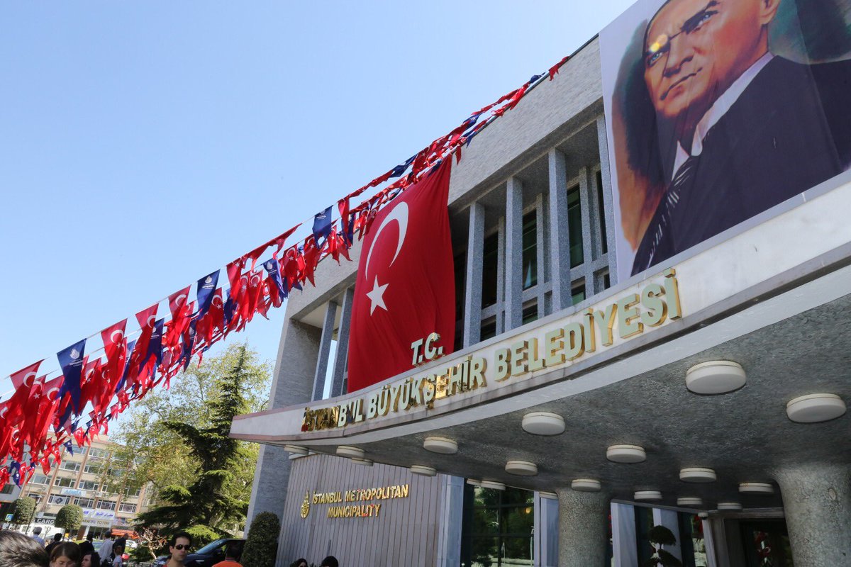 T.C. ibaresini seviyoruz, her yerde olmasını istiyoruz.