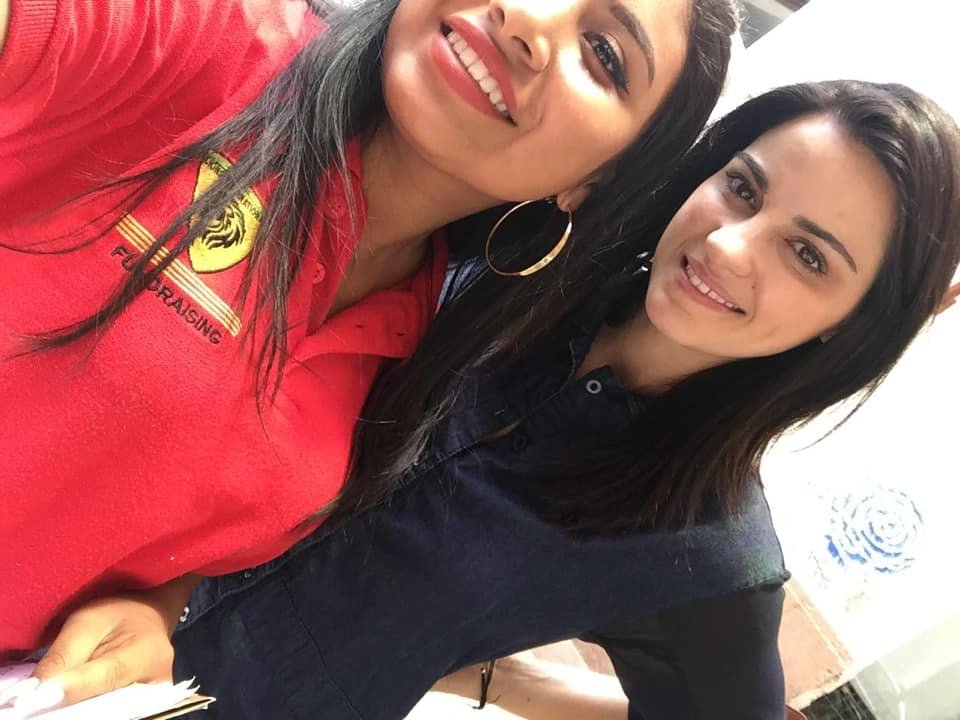 adictosmaitepb's tweet photo. Maite Perroni @MaiteOficial cantante y actriz de telenovela mexicana la recuerdas ? 🇲🇽 🇲🇽 Se sumó al cambio , por más corazones felices !!!
#fundraising 🌍 ❤️🤝
#porunmundodistinto 🏠 🤗🤝 Lions Fundraising https://t.co/aV3Nw6VZkK