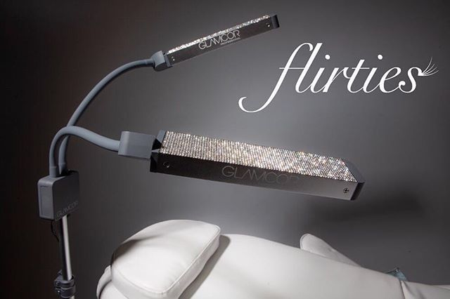 BackedJamesx's tweet image. LAST CHANCE! our offer ends at midnight! Be quick! 20% discount for all orders over £50! #showoffer #scottishbeauty #scotb #flirties #flirtieslashes #glamcor #instaoffer #mua  #photographer @flirtiestraining