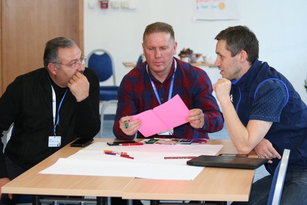 eusaunisport's tweet photo. The @eusaunisport Institute throw their weight behind #GenderEquality, continuing to support @EUErasmusPlus-funded @GetzProject, who were able to present their project developments at the recent #FISUEUSASeminar2019.

https://t.co/zBixwr052V

#myeusa #eusaunisport #getzproject https://t.co/ilJCkDi8Ie