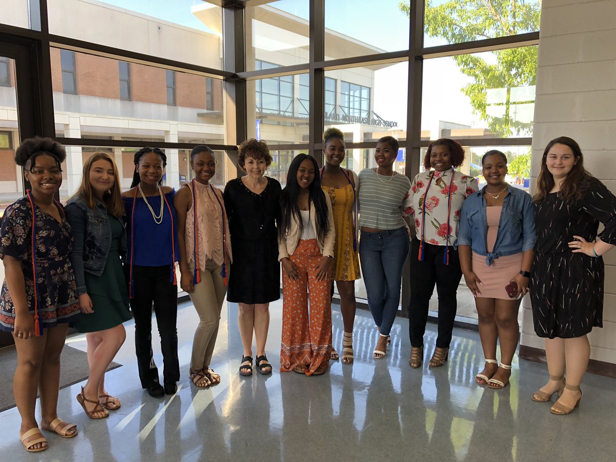 Excited for my <a href="/RNECavaliers/">Richland Northeast HS</a> AVID Seniors! <a href="/mpbcab/">MaryPaigeInTheLibrary</a> <a href="/Sabrina_suber/">Dr. Sabrina Suber</a> <a href="/RNESaber/">The Saber</a> <a href="/RNE_Counseling/">RNE Counseling</a> <a href="/MrsTNicholson/">Tameka S. Nicholson</a> <a href="/RichlandTwo/">Richland School District Two</a>