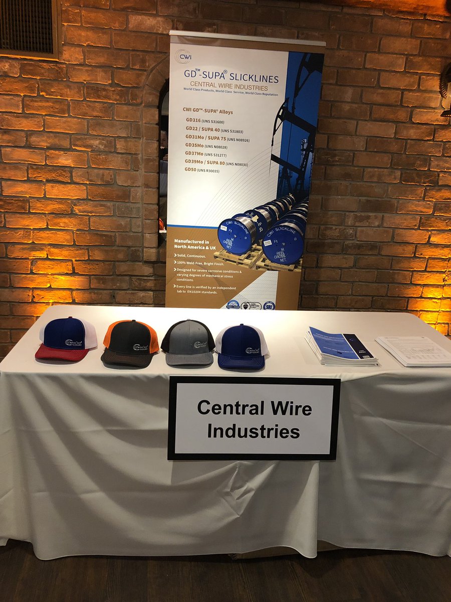 KevinH_CWI's tweet photo. That’s what’s up! CWI Slicklines in action tonight in Houston. #wirelinemixer #slicklines #OTCweek #oilandgas #GD #SUPA @CentralWireInd @CentralWireUK https://t.co/nPqqZZtbVa