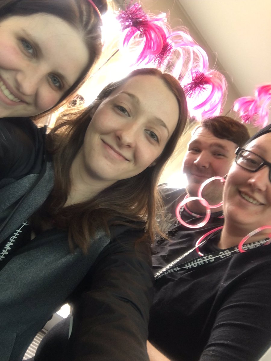 ThePinkFans's tweet image. See you tonight @Pink!