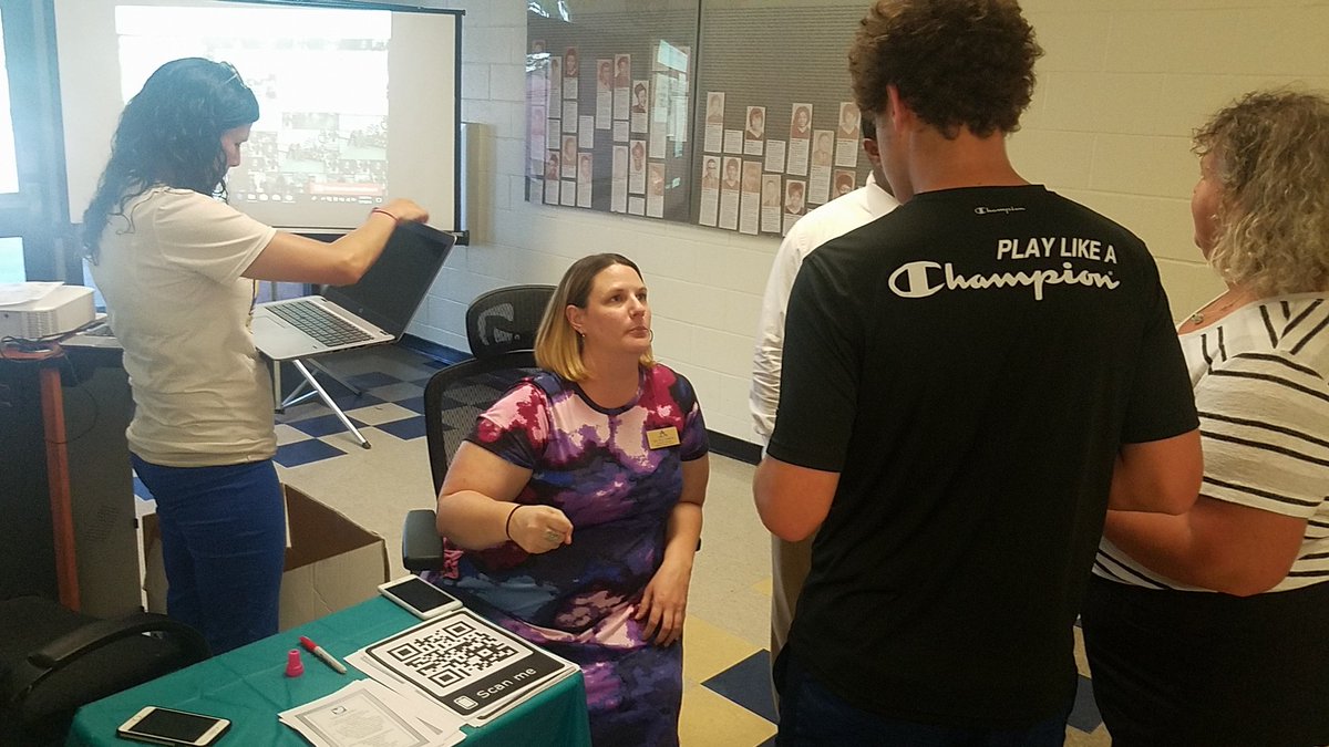 Alisha Sheesley (@alisheez) on Twitter photo 