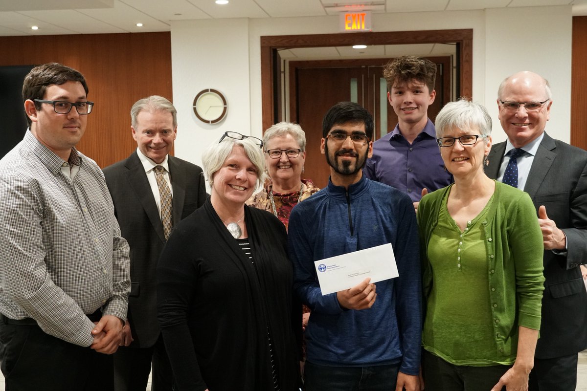 wrdsb's tweet photo. #WRDSBGoesGreen in a world 🌎 where #globalwarming is the collective concern of politicians, activists, and scholars. Congratulations to our Tim Walker #Environmental Stewardship winners who are doing their part to make a difference: https://t.co/r7XtyKk500 🌿🍅

#EdWeekWRDSB https://t.co/ToWP7tQSbI