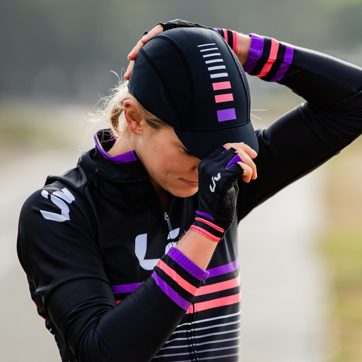 MAMA 💕 Verwen jouw moeder met een uniek geschenk. Kom langs in onze winkel en shop een leuk cadeau. Dan zal je jouw MAMA een glimlach bezorgen! 💖