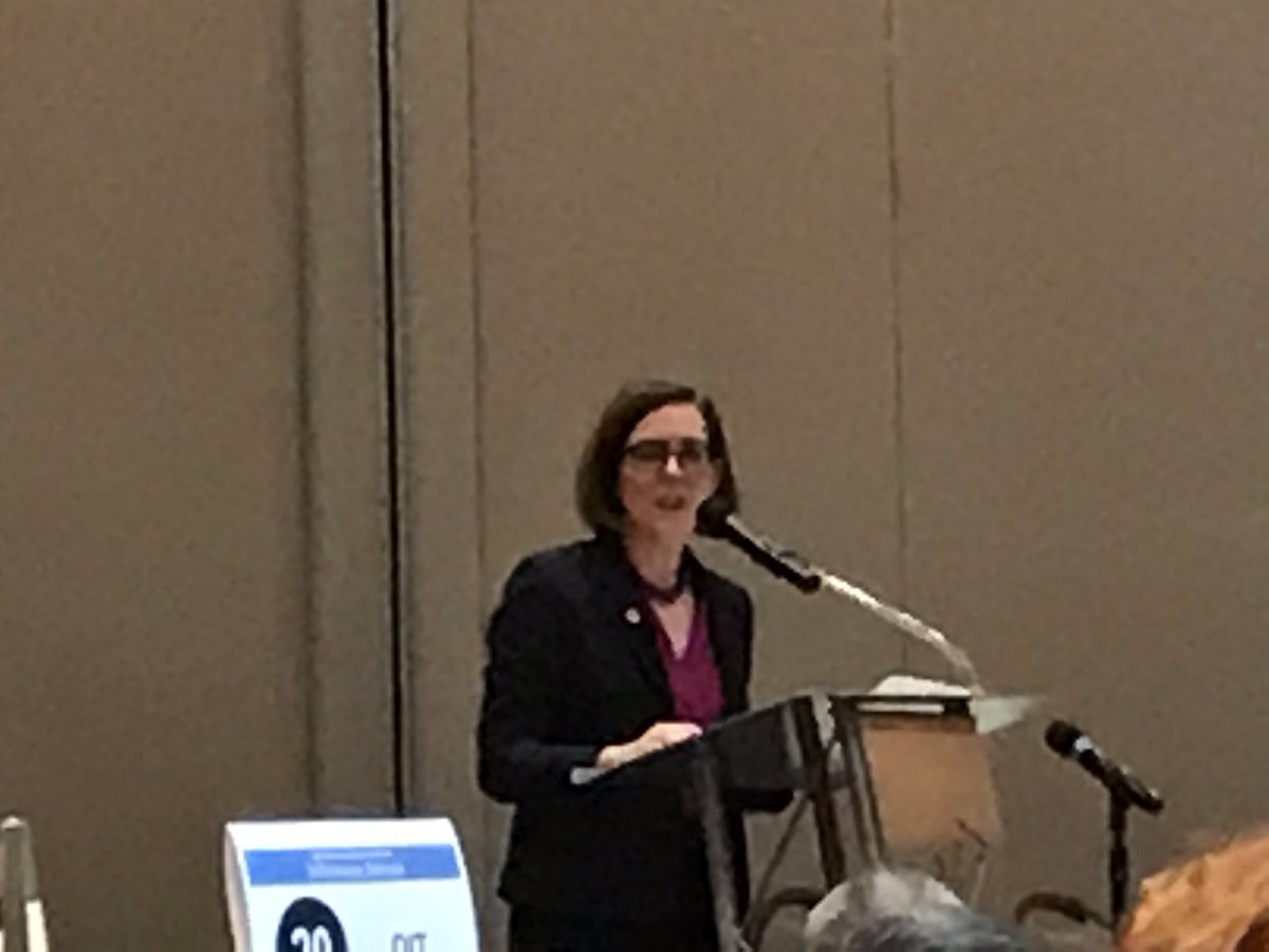 Commit2Safety's tweet image. Listening to the Governor of Oregon talking about an initiative to focus on education. #cradletocareer initiative! Awesome speaker.