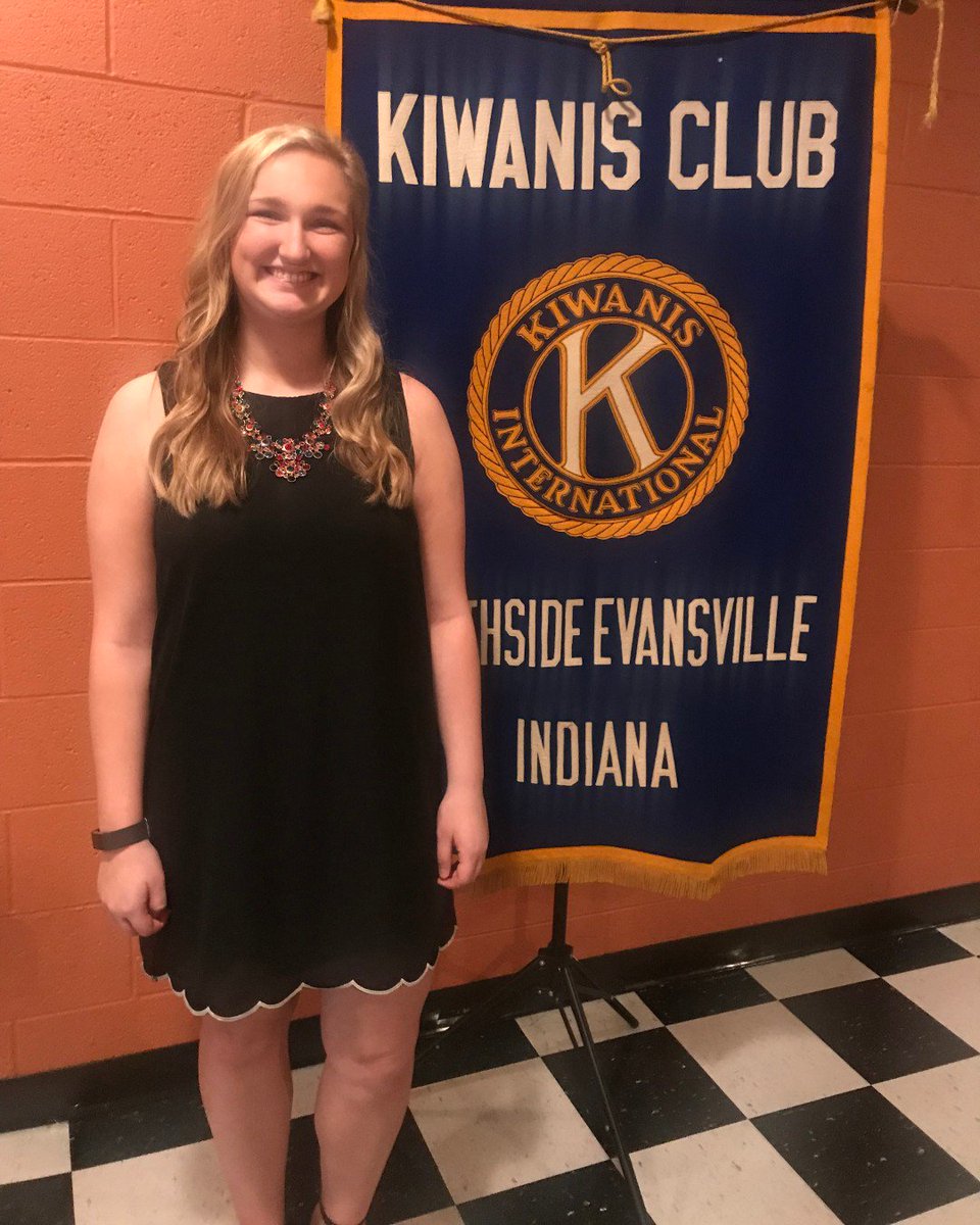 MaterDeiHS's tweet photo. Congratulations to Mayor Anna Bury for being recognized by the Northside Kiwanis Club as one of the Pues Scholarship recipients. #MD70 #wildcatpride https://t.co/BiiuVKb6hY